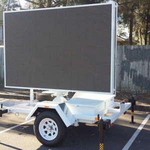 mobile_led_trailer_9